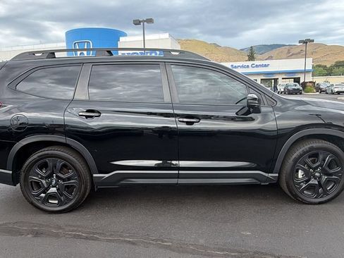 Used 2023 Subaru Ascent Onyx Edition Limited AWD/4WD image 2
