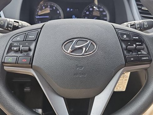 Used 2016 Hyundai Tucson SE w/ Option Group 02 AWD/4WD image 19
