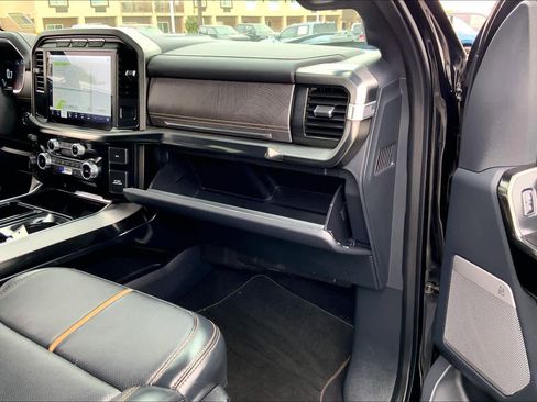 Used 2023 Ford F150 Platinum AWD/4WD image 17
