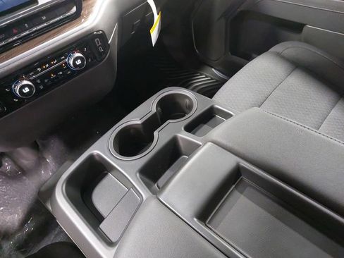 New 2026 GMC Sierra 1500 Elevation image 25