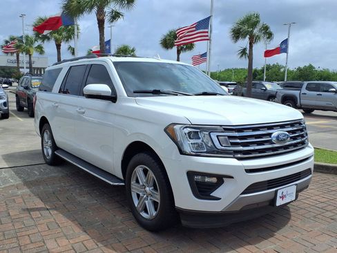 Used 2021 Ford Expedition Max XLT RWD image 3