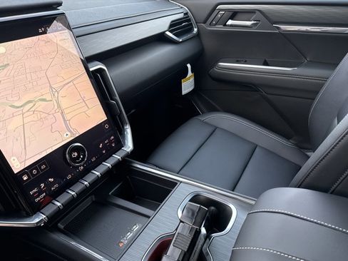 New 2026 GMC Acadia Elevation w/ Black Edition image 23