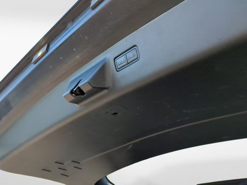 Certified 2025 Hyundai Santa Fe XRT AWD/4WD image 17