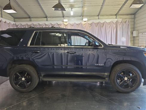 Used 2017 Chevrolet Tahoe LT w/ Luxury Package AWD/4WD image 9