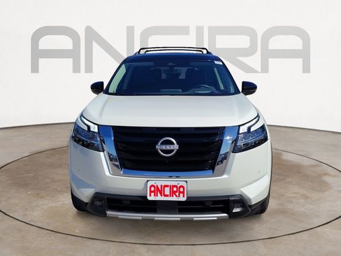 Certified 2023 Nissan Pathfinder Platinum w/ Lighting Package (N93) image 8