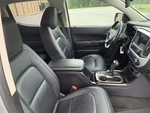 Used 2016 GMC Canyon SLT w/ Driver Alert Package image 19