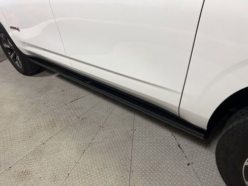 Used 2025 GMC Yukon XL AT4 Ultimate image 14