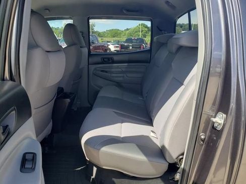 Used 2013 Toyota Tacoma 4x4 Double Cab w/ TRD Sport Pkg image 13