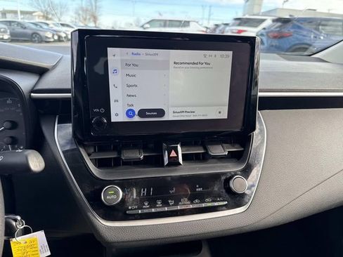Used 2023 Toyota Corolla LE image 20