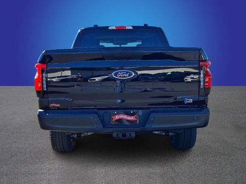 Used 2023 Ford F150 Lightning Pro image 5