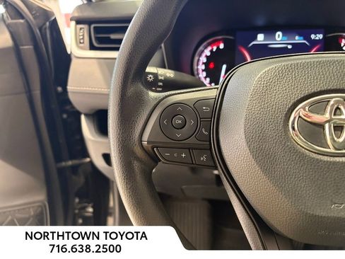 Used 2023 Toyota RAV4 LE image 30