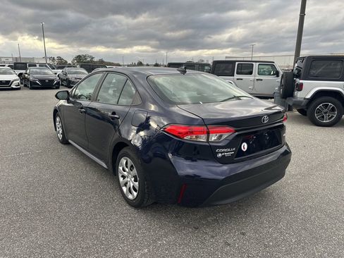 Used 2024 Toyota Corolla LE image 8