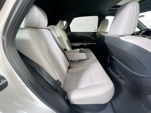 Used 2023 Lexus RX 350 Premium w/ Accessory Package (Z1) AWD/4WD image 27