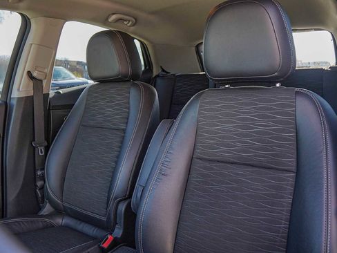 Used 2015 Buick Encore Convenience image 11