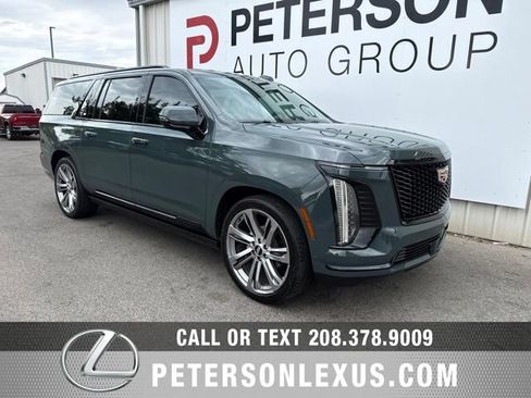 Used 2025 Cadillac Escalade ESV Sport w/ Touring Package AWD/4WD image 2