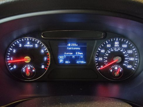 Used 2020 Kia Sorento FWD V6 image 23