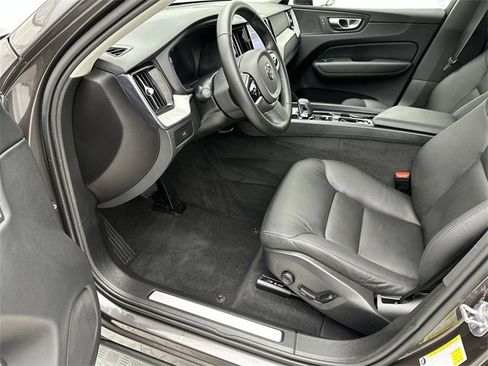 Certified 2025 Volvo XC60 B5 Plus w/ Climate Package image 11