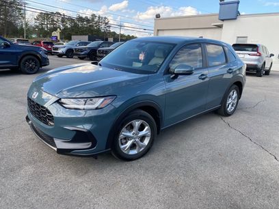 Used 2025 Honda HR-V LX
