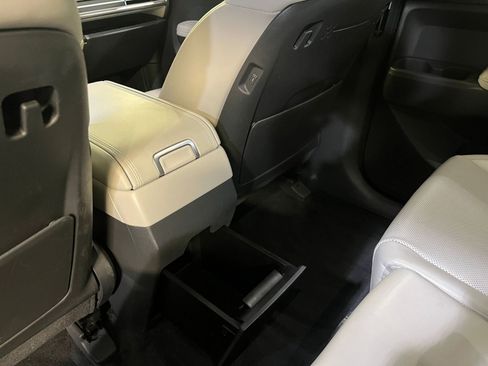 Used 2025 Hyundai Santa Fe SEL image 24