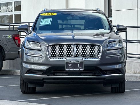 Certified 2022 Lincoln Nautilus Reserve w/ Luxury Package image 8