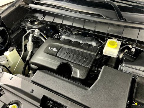 Certified 2022 Nissan Pathfinder Platinum AWD/4WD image 32