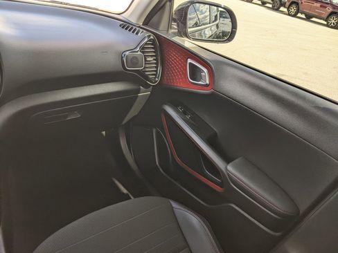 Used 2020 Kia Soul GT-Line Turbo image 14
