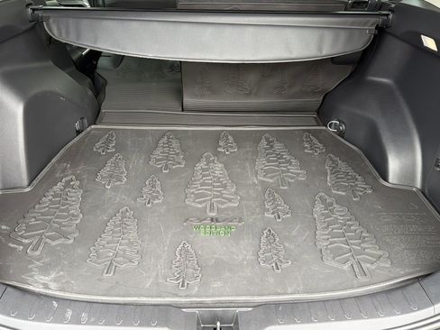 Used 2024 Toyota RAV4 AWD Hybrid image 15