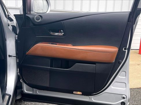 Used 2013 Lexus RX 350 FWD w/ Premium Pkg image 28