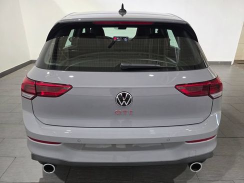 Used 2025 Volkswagen GTI SE FWD image 4