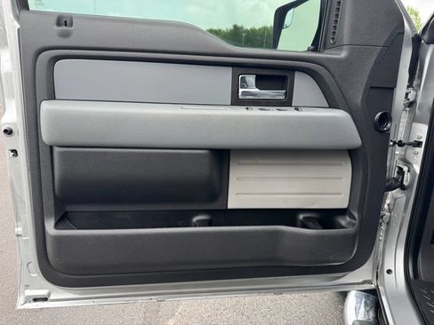 Used 2017 Ford F150 XLT RWD image 24
