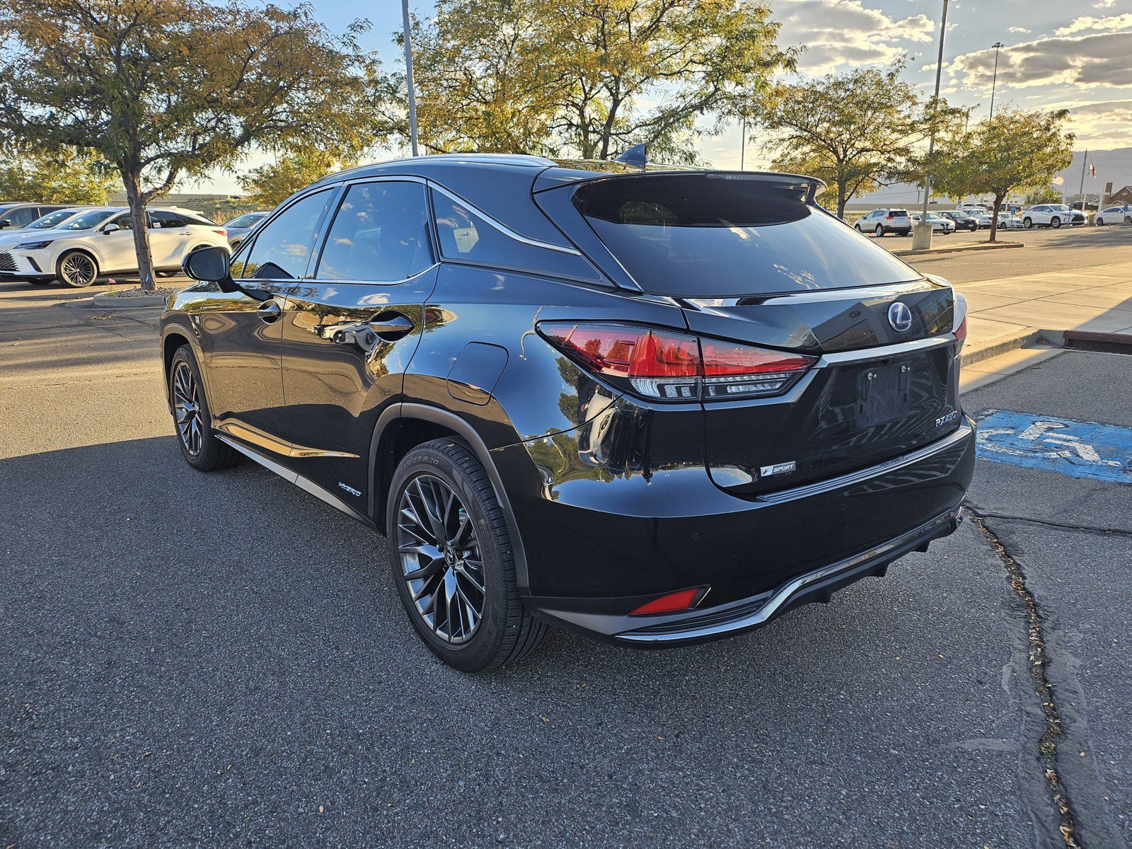Used 2020 Lexus RX 450h F Sport w/ Accessory Package AWD/4WD image 8