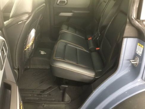 Used 2023 Ford Bronco Badlands w/ Sasquatch Package image 15