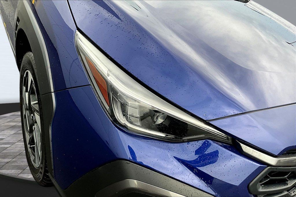 Used 2024 Subaru Crosstrek 2.5i Limited w/ Crosstrek Mirror Package AWD/4WD image 32