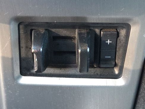 Used 2017 Ford F350 Platinum w/ FX4 Off-Road Package image 24