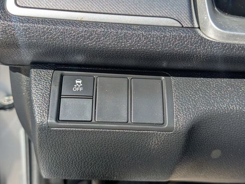 Used 2018 Honda Civic EX image 19