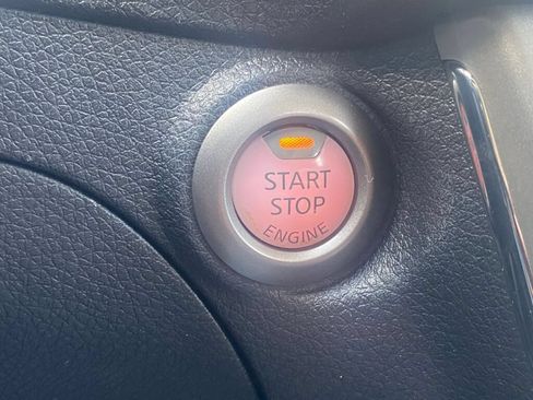 Used 2015 Nissan Sentra SV w/ Cold Weather Package FWD image 24