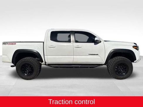 Used 2023 Toyota Tacoma TRD Off-Road image 5