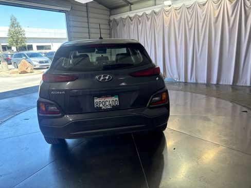 Used 2020 Hyundai Kona SE FWD image 6