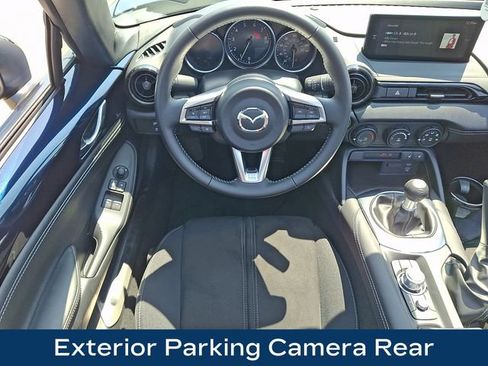 Used 2025 MAZDA MX-5 Miata Club w/ Appearance Package RWD image 3
