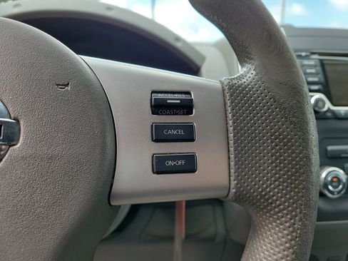 Used 2017 Nissan Frontier SV RWD image 24