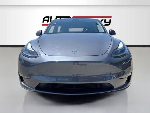Used 2023 Tesla Model Y Performance AWD/4WD image 2