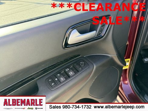 Used 2024 Dodge Durango Citadel image 15
