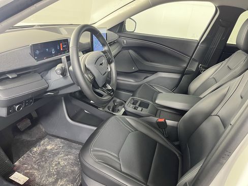 New 2025 Ford Mustang Mach-E Premium image 9