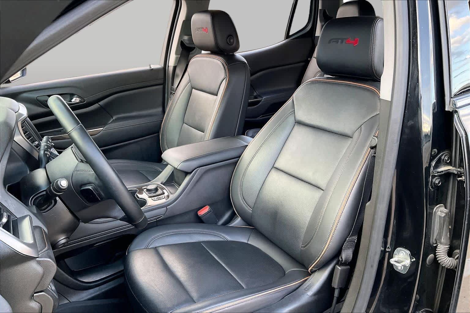 Used 2023 GMC Acadia AT4 w/ Technology Package AWD/4WD image 7