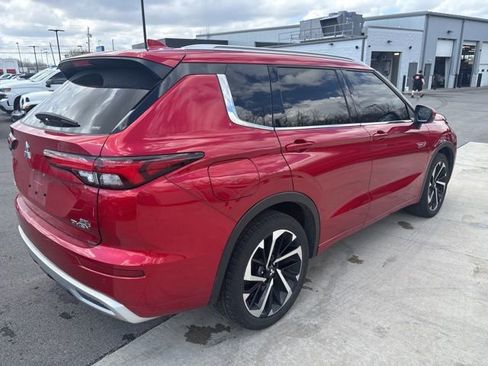 Used 2024 Mitsubishi Outlander SEL image 8