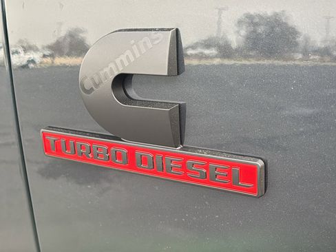 New 2026 RAM 2500 Laramie w/ Night Edition AWD/4WD image 10