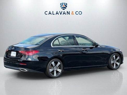Used 2022 Mercedes-Benz C 300 Sedan image 4