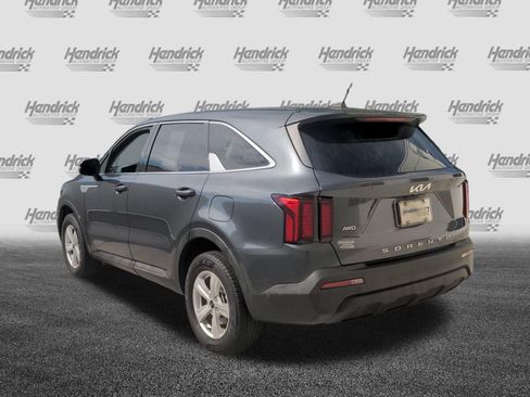 Used 2022 Kia Sorento LX AWD/4WD image 8
