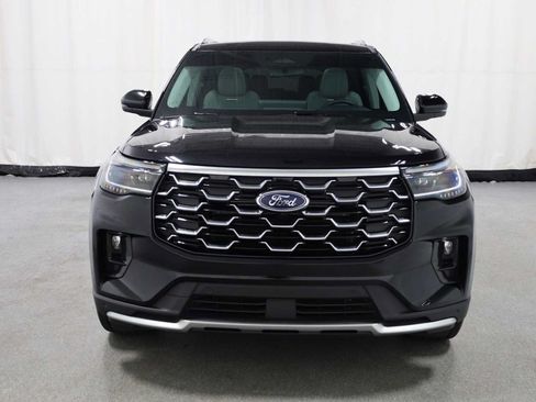 Used 2025 Ford Explorer Platinum w/ LUX Leather Package AWD/4WD image 14