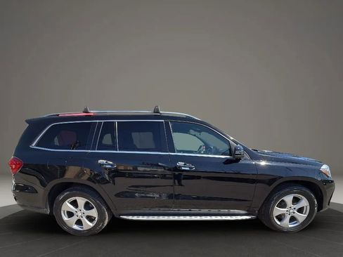 Used 2017 Mercedes-Benz GLS 450 4MATIC image 4